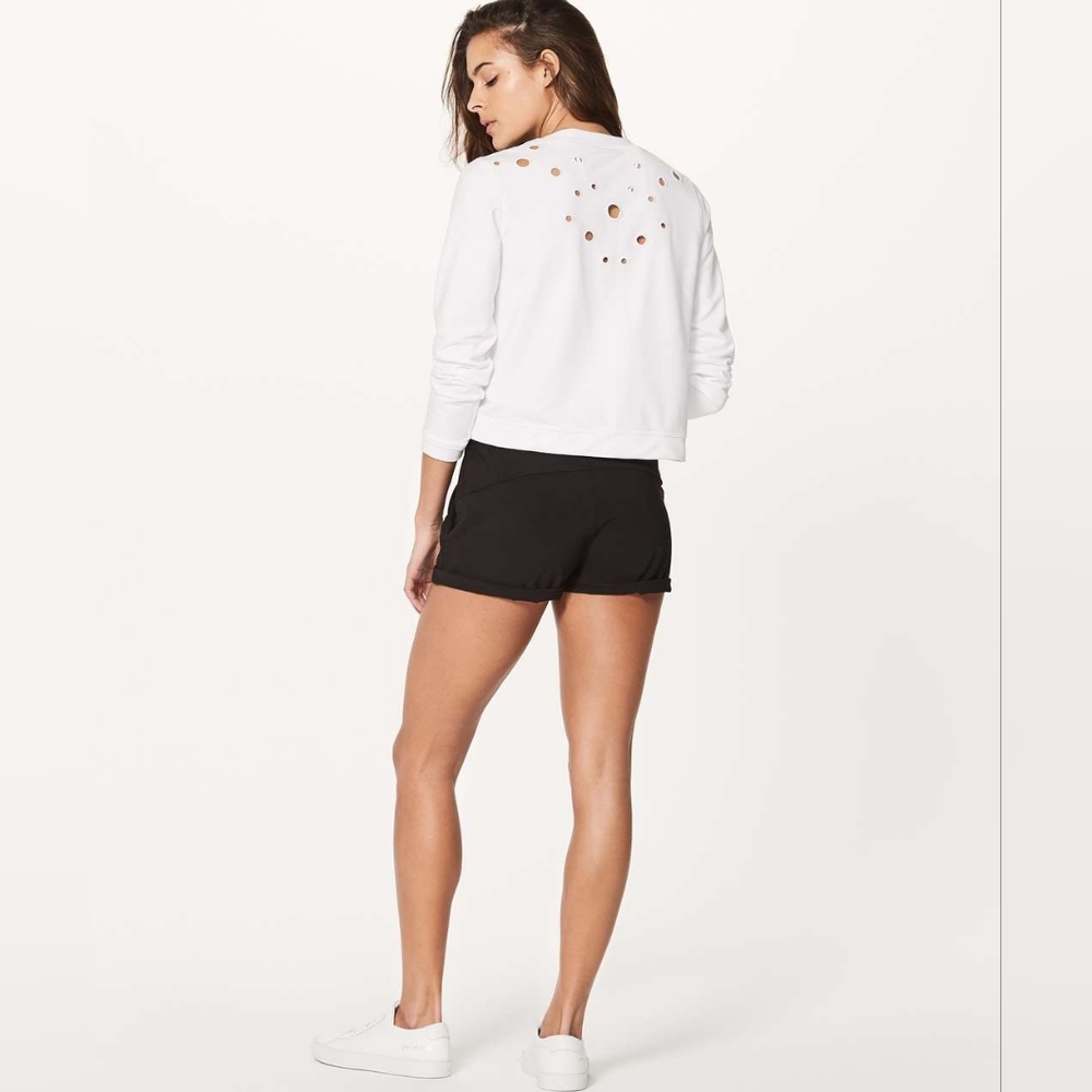 Lululemon Space Crew (Eyelet) White Pullover Sweatshirt Size 4